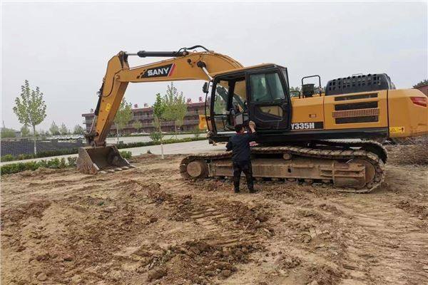 襄城县挖掘机学校